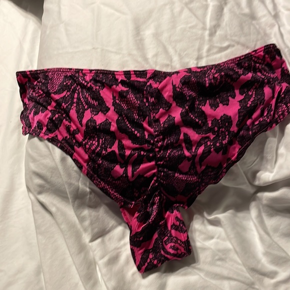 Cacique cheeky panties size 2X - Picture 2 of 3